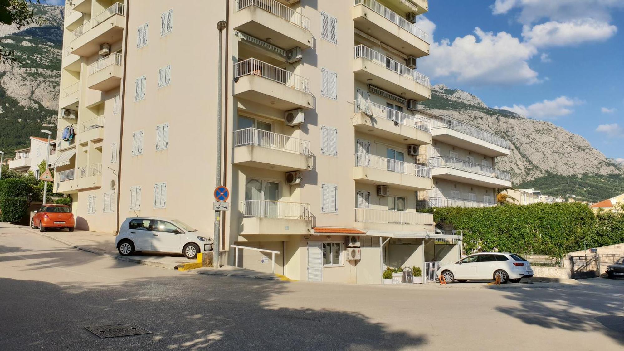 Apartment Anton *